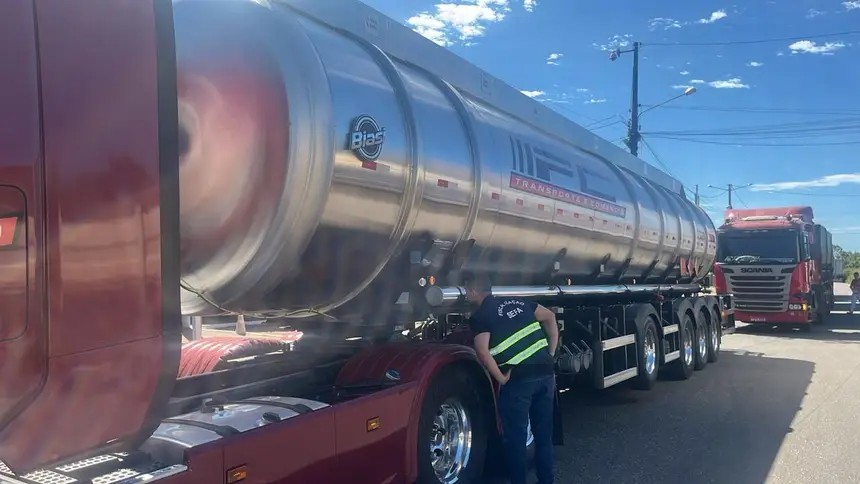 Fiscais apreendem 35 mil litros de gasolina de aviação no Pará