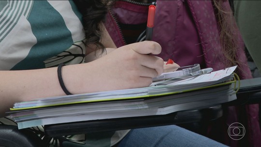 Fies abre inscrições para 2º semestre de 2025 nesta segunda; saiba quem pode participar - Interessados podem se inscrever até 18 de julho. Resultado da chamada única será divulgado em 29 de julho.