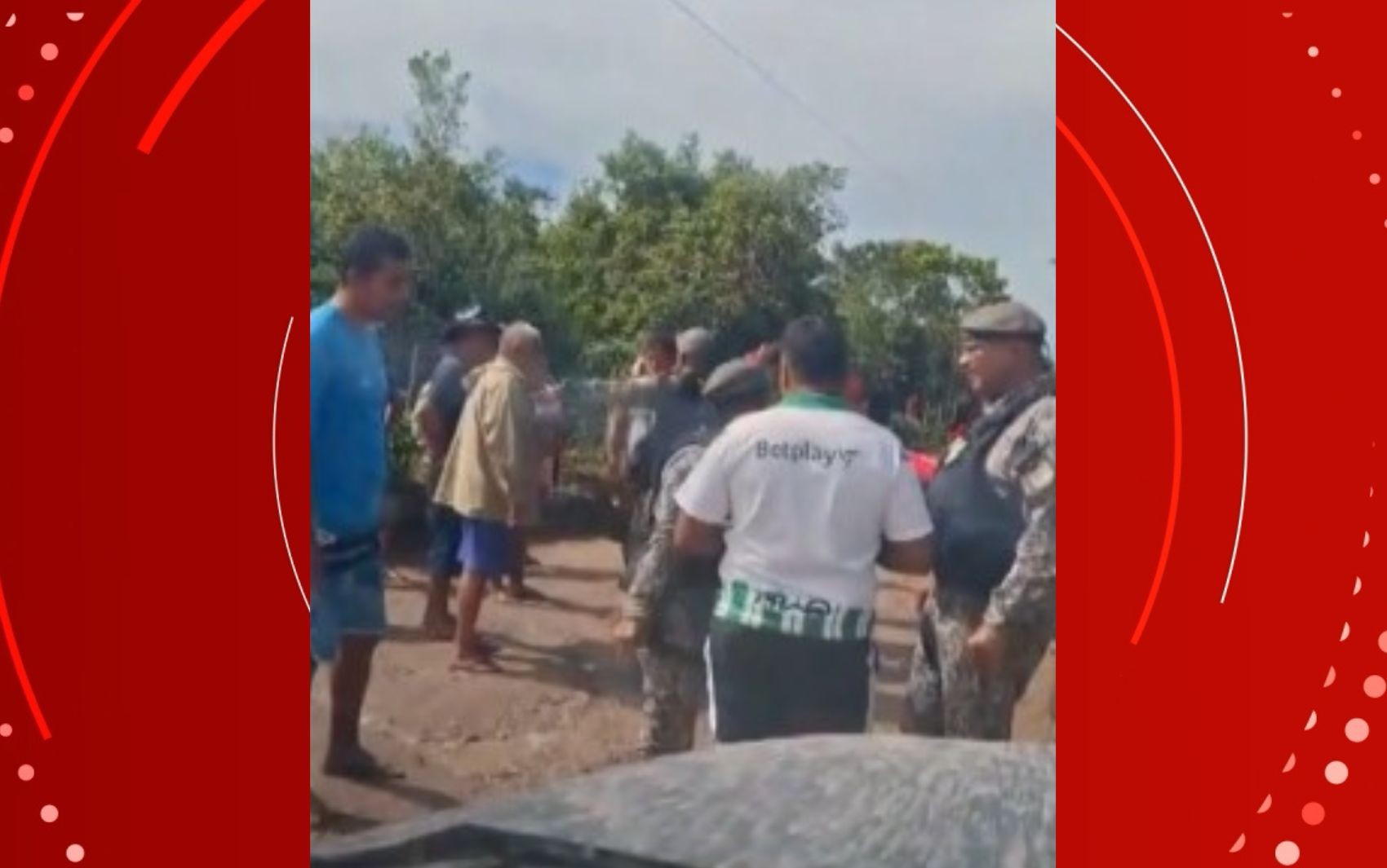 Grupo intercepta agentes da Força Nacional de Segurança e solta homens flagrados com armas em área de conflitos indígenas na BA