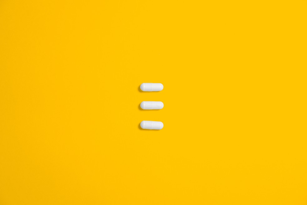 O minoxidil oral possui maior eficácia clínica e facilidade de uso em relação a sua forma tópica, que muitas das vezes tem baixa adesão de uso pelos pacientes. — Foto: Pexels