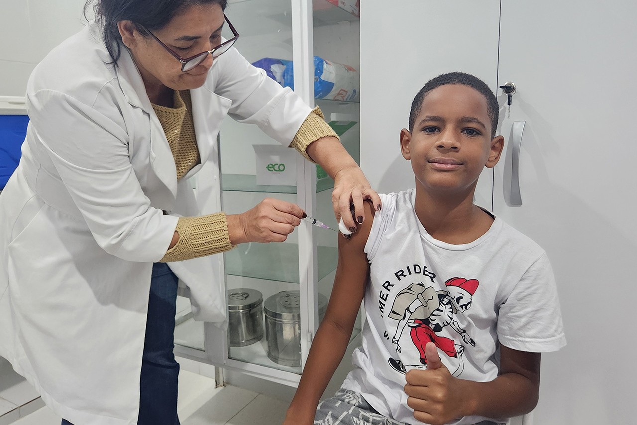 Vacinação contra gripe é ampliada em Campos após aumento de casos respiratórios