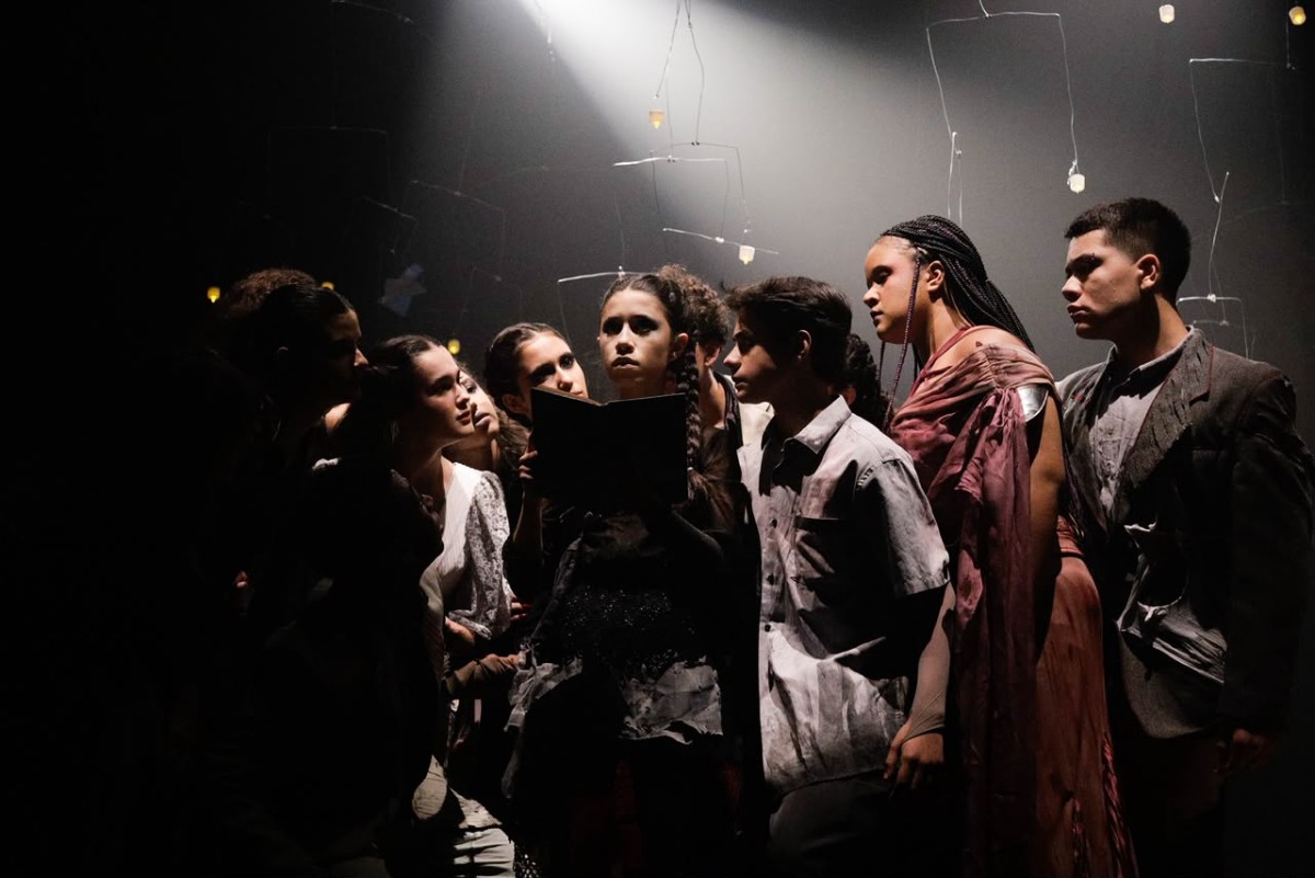 Volta Redonda sedia festival de inverno com espetáculos de teatro