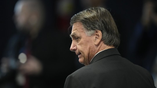 Bolsonaro diz que não passou faixa a Lula para não se 'submeter à maior vaia' da história do Brasil - Bolsonaro foi o sexto réu interrogado no STF em processo sobre tentativa de golpe.