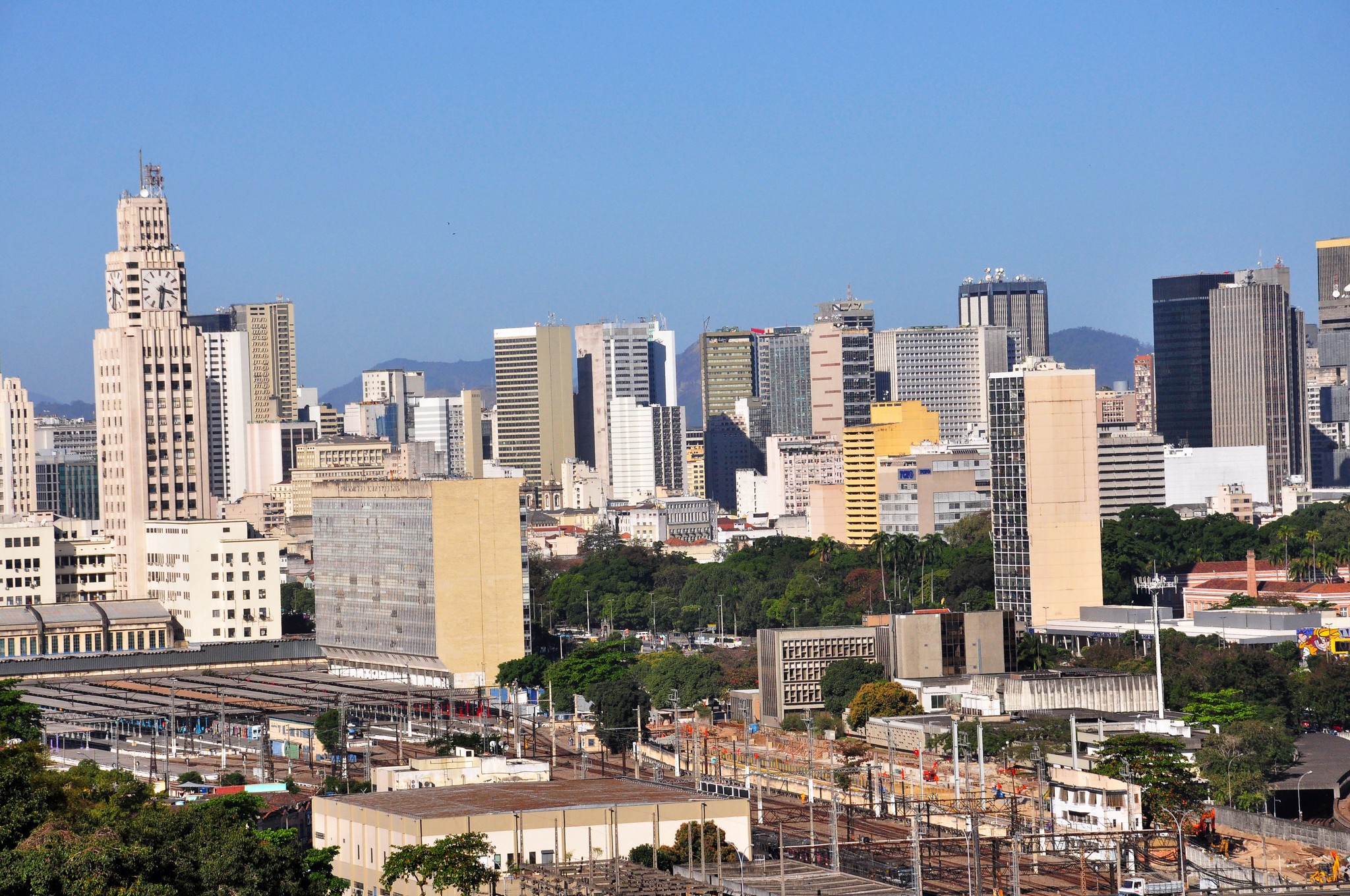 Rio prepara revisão do Reviver Centro; especialistas apontam prioridades para nova fase do programa