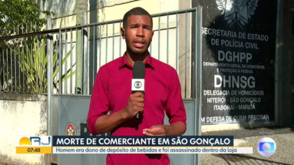 Comerciante é morto a tiros em São Gonçalo