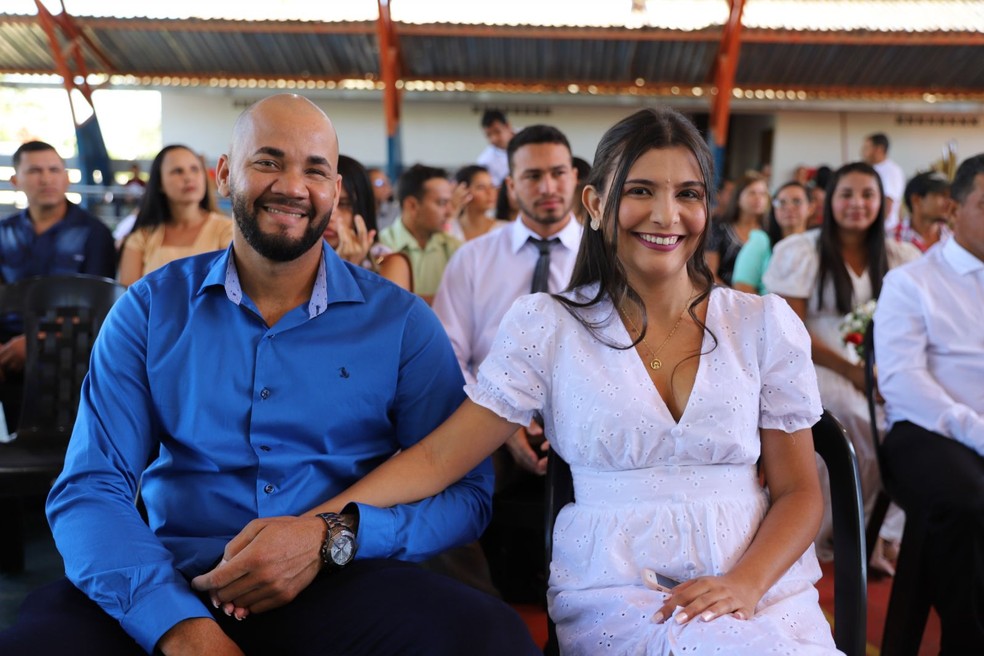 Casais disseram sim durante o Projeto Cidadão em Brasiléia — Foto: Felícia Lanay/Ascom DPE