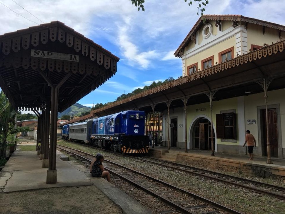 Se tem um 'trem bão' que o mineiro gosta é andar de trem - Turismo - Estado  de Minas