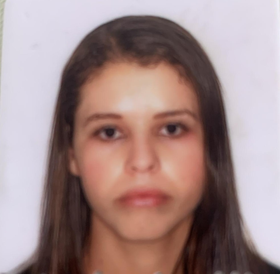 Luciana Moreira, de 36 anos, vítima fatal do acidente — Foto: Redes sociais