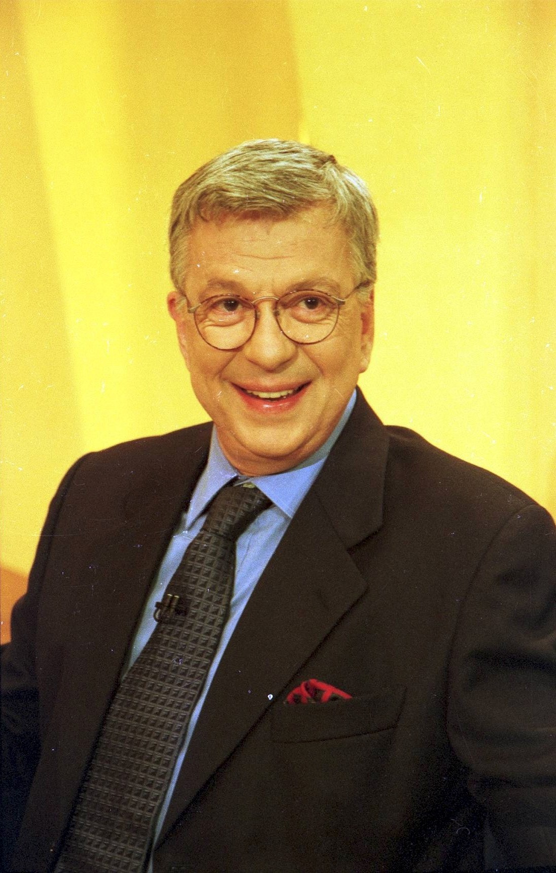 Morre jornalista Renato Machado