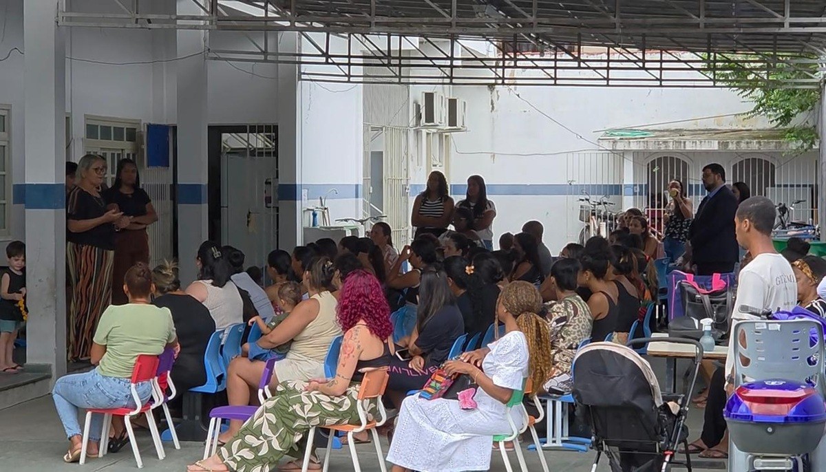 Pais denunciam superlotação em creche de Campos; prefeitura nega irregularidades