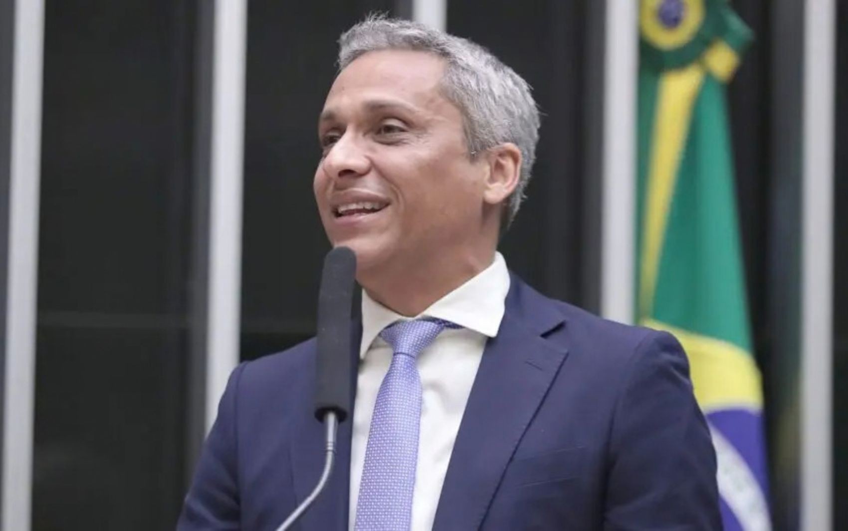 Gustavo Gayer (PL) é eleito senador por Goiás