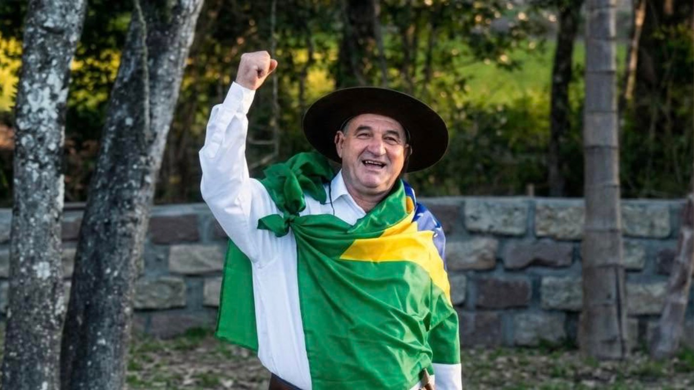 Ex-prefeito e candidato a deputado federal 'Gringo Loko' morre aos 58 anos após acidente de cavalo no RS