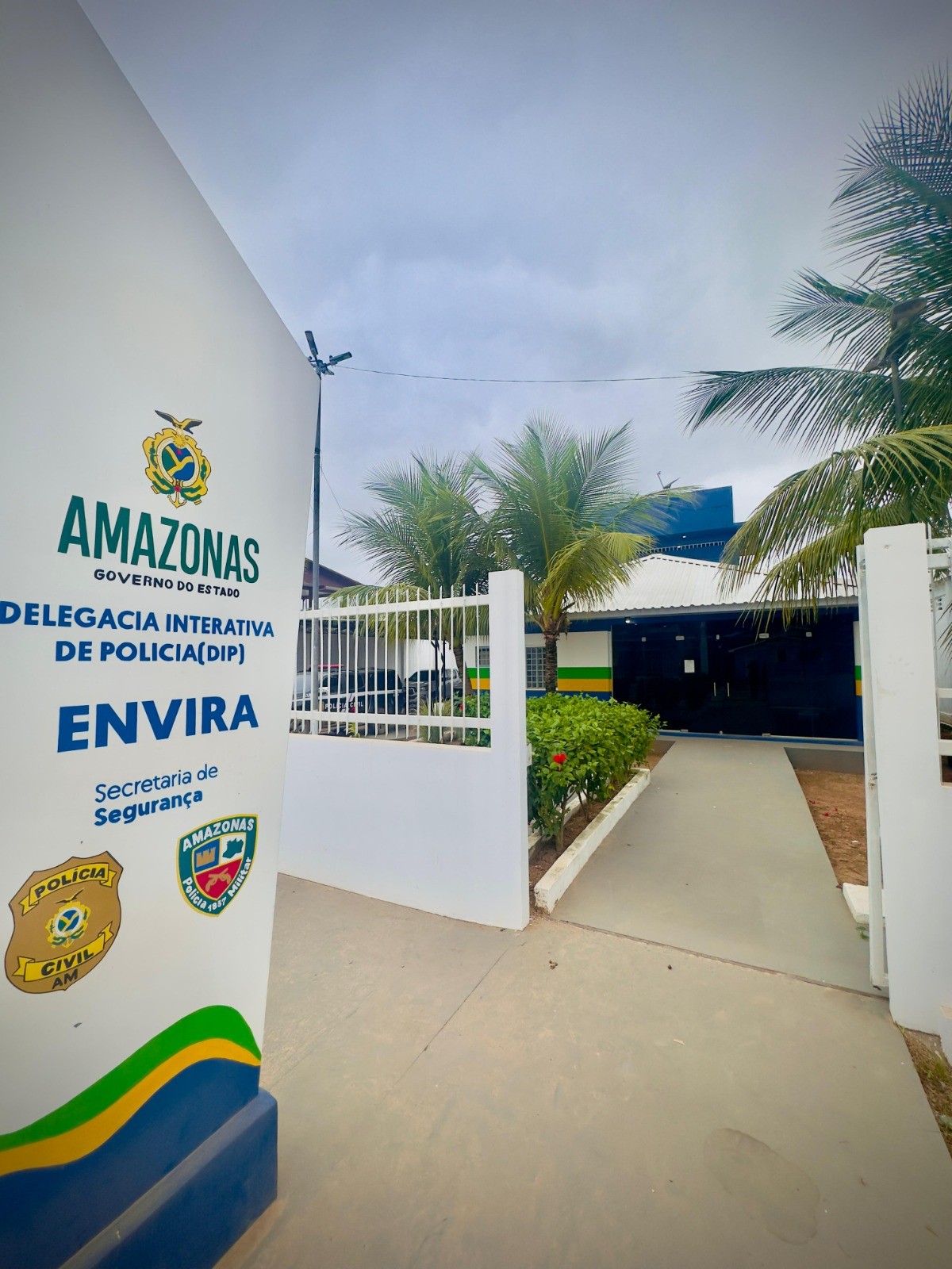 Polícia cumpre mandado de busca domiciliar em casa de secretário de Envira investigado por atividades criminosas