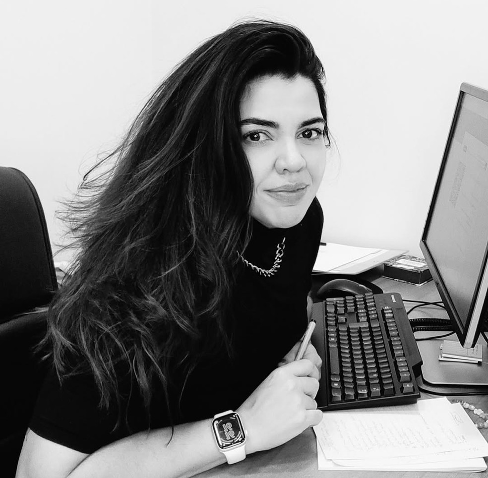 Vanessa Ricarte, de 42 anos, foi esfaqueada pelo ex-noivo em Campo Grande — Foto: Redes Sociais/ Reprodução