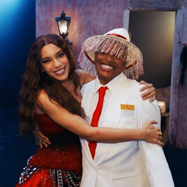 Anitta faz 'Feitiço' com Mart'nália no álbum 'Equilibrium II'