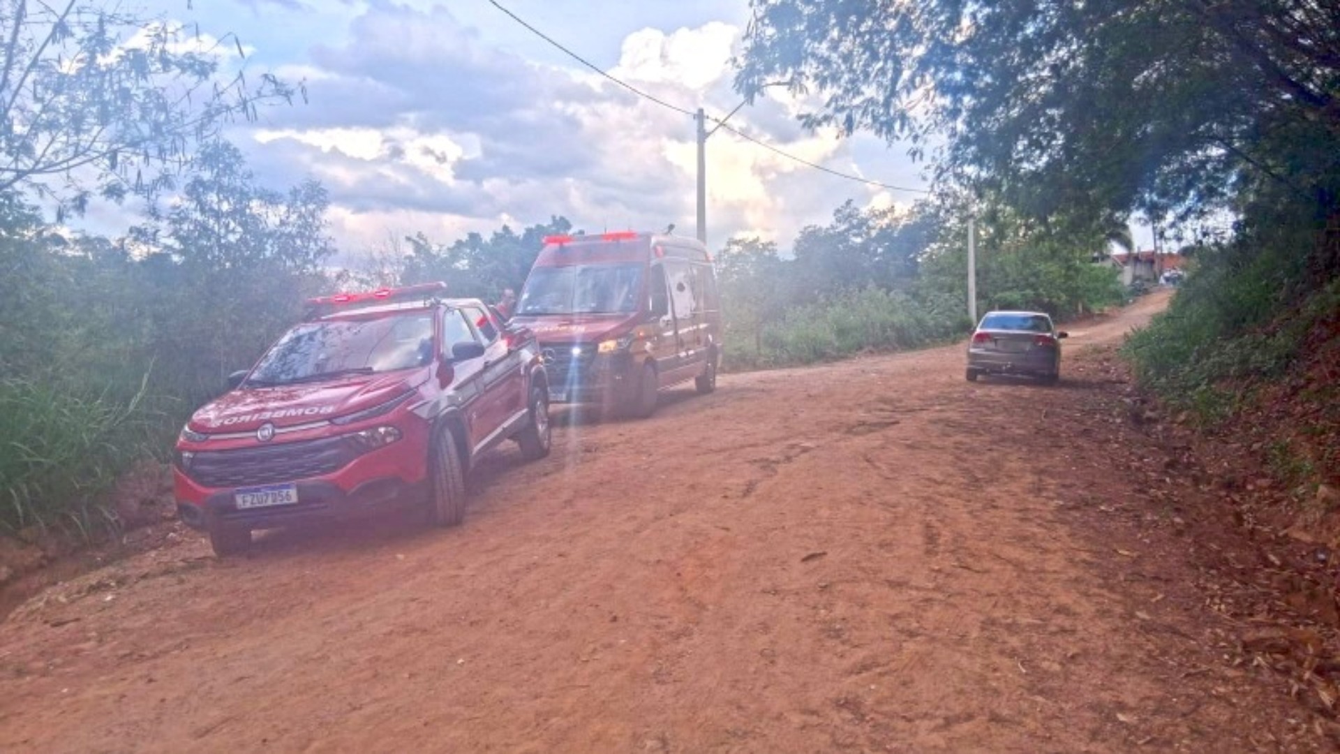 Jovem de 17 anos é resgatado após ser levado por correnteza em barragem de Votorantim