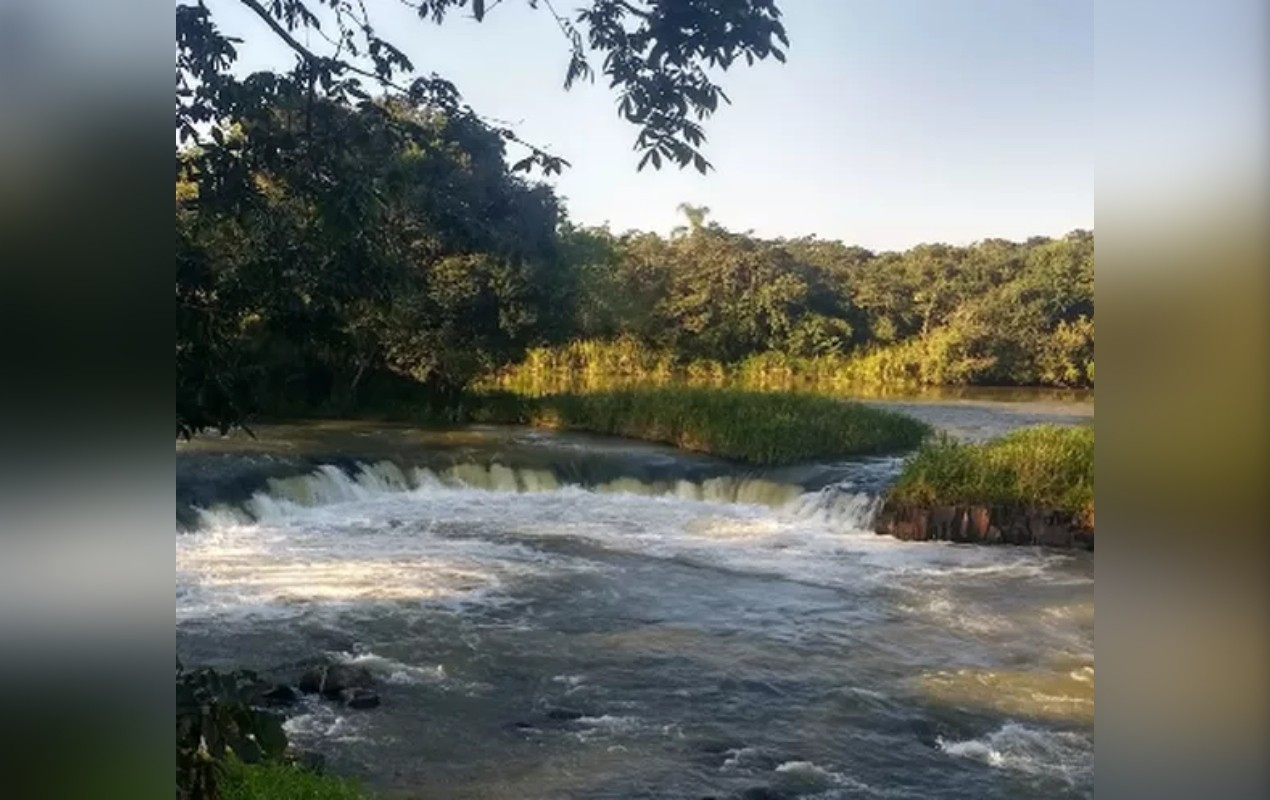 Homem morre afogado após tentar atravessar correnteza do Rio Paranapanema no interior de SP