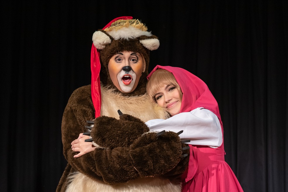 Cia Néia e Nando apresenta "Natal da menina e o urso" — Foto: Divulgação