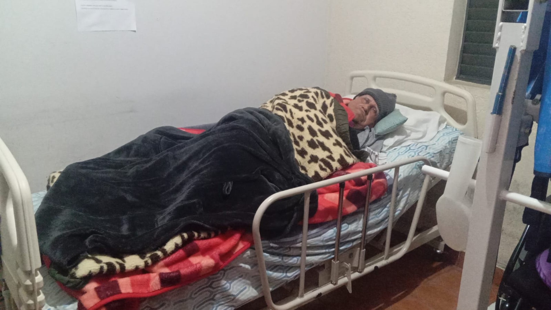 Família denuncia falhas em home care de idoso de 98 anos em Sorocaba: 'Brincando com a vida'