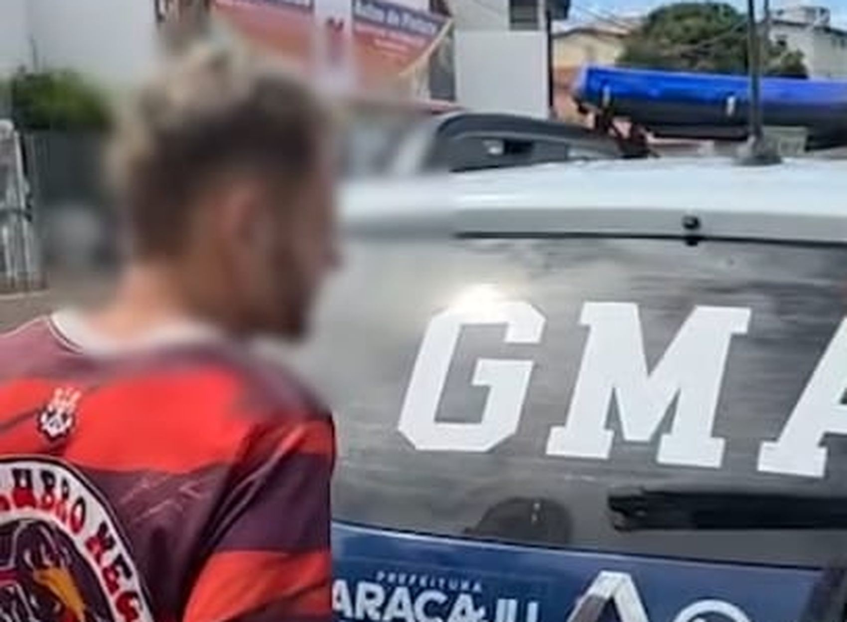 Homem é preso após agredir, ameaçar e roubar idosa em Aracaju