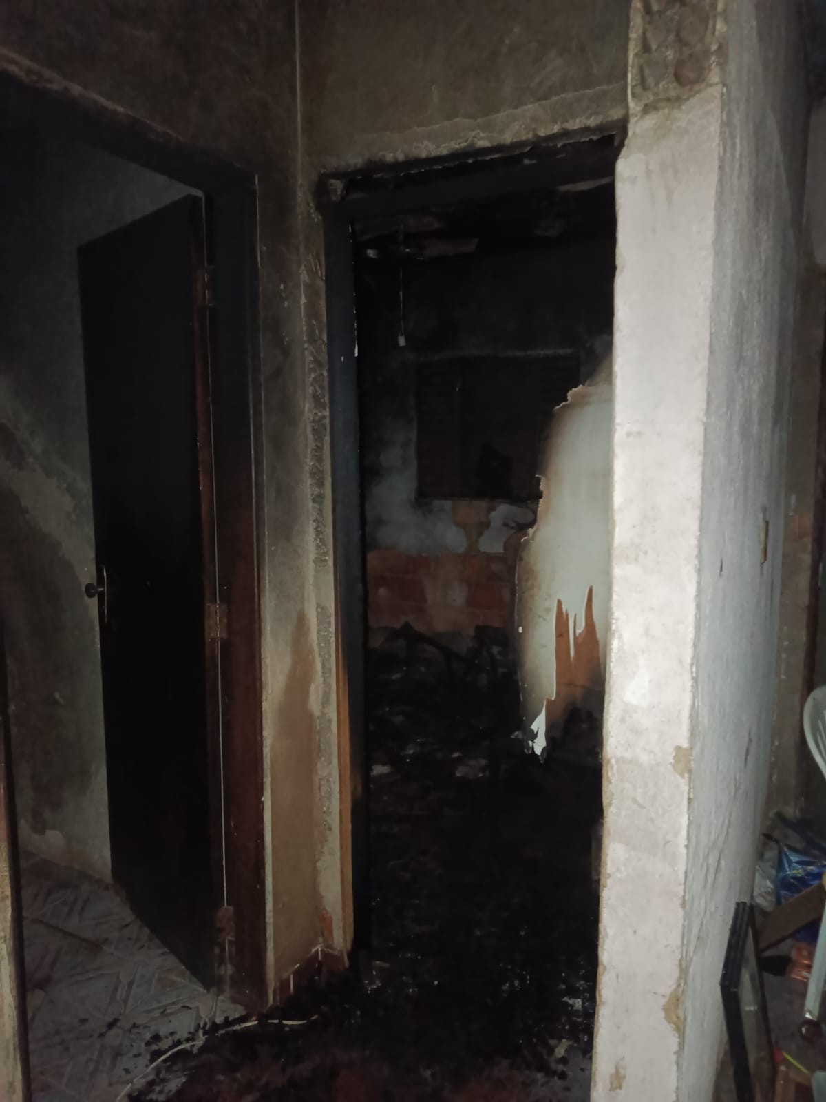Homem é encontrado morto após incêndio em casa no bairro Belinha Ometto em Limeira