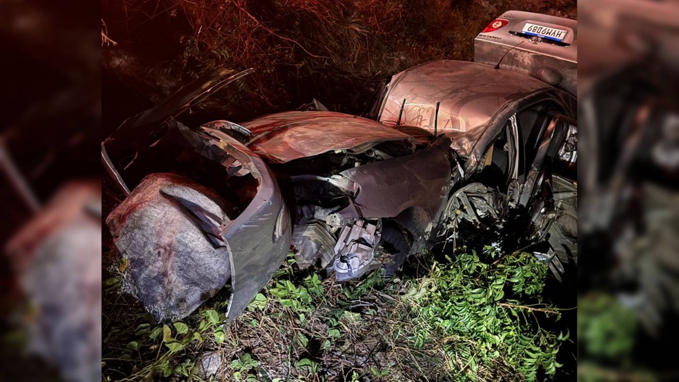 Carro de Ana Valéria teve perda total após o acidente — Foto: Arquivo pessoal
