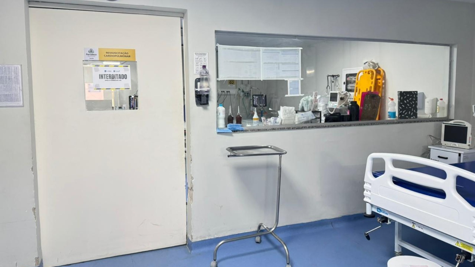 Hospital Frotinha da Messejana tem setores interditados por falta de enfermeiros