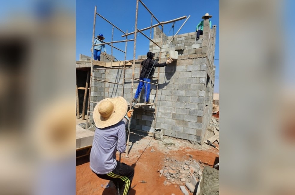 MTE resgata 21 trabalhadores em condições análogas à escravidão — Foto: Divulgação/MTE