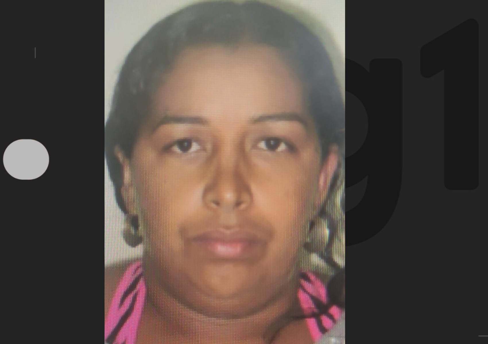 Mulher é morta a tiros e companheiro é baleado após homens armados invadirem casa na Bahia