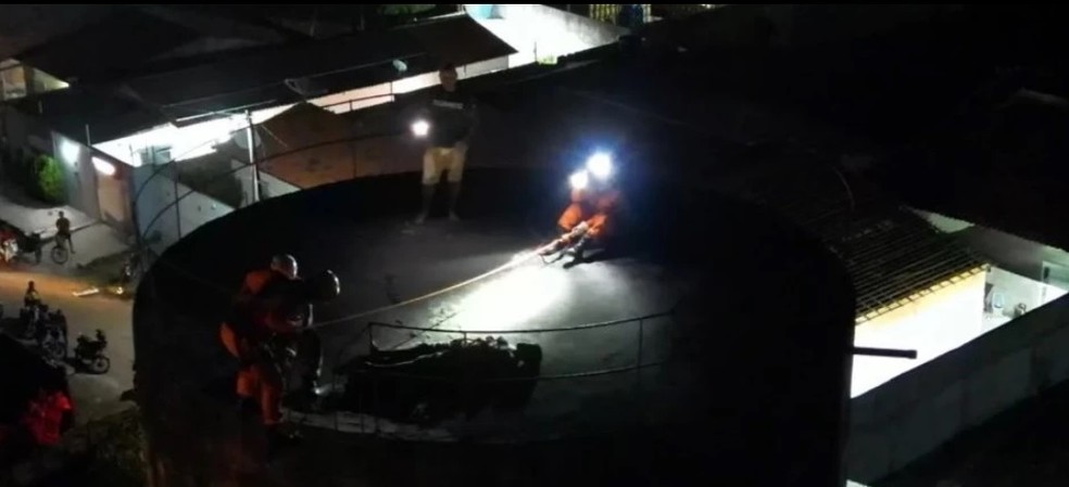 Criança cai dentro de caixa d’água de 20 metros após subir estrutura para tirar foto no MA — Foto: Divulgação