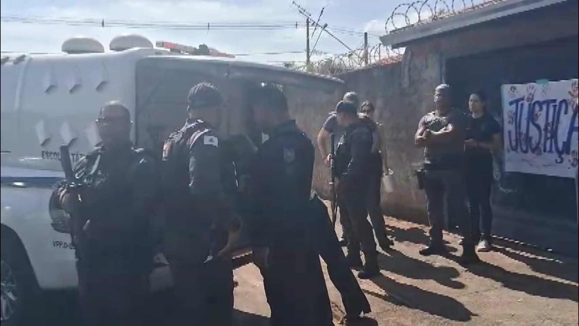 Polícia reconstitui morte de mulher que teve 92% do corpo queimado em Barretos, SP
