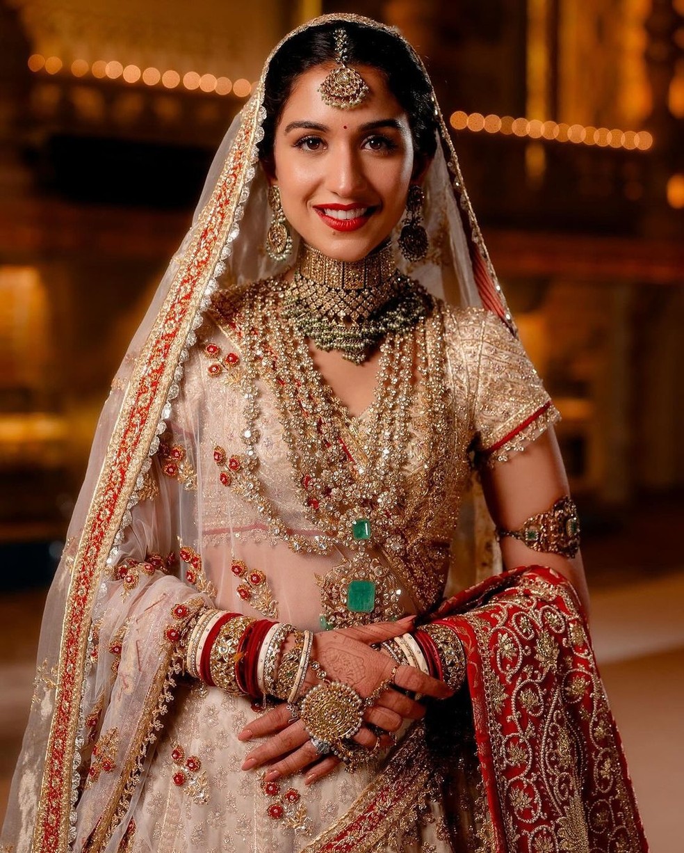 Radhika Merchant, filha dos magnatas da indústria farmacêutica — Foto: Vogue India/Abu Jani Sandeep Khosla/Rhea Kapoor