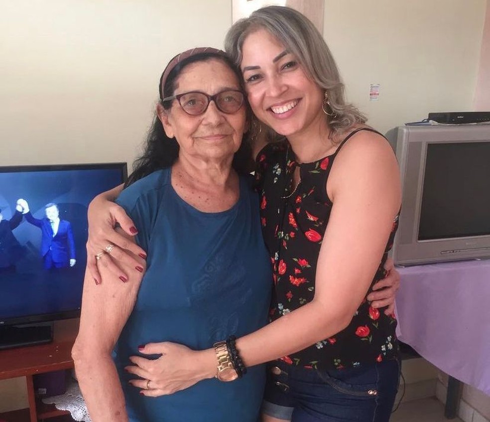 Joana Maria foi curada do câncer de mama — Foto: Arquivo pessoal