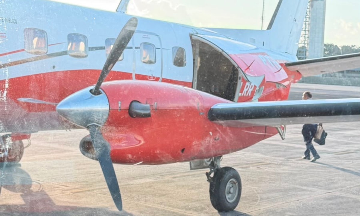 Avião faz retorno ao aeroporto de Manaus após problema técnico e assusta passageiros