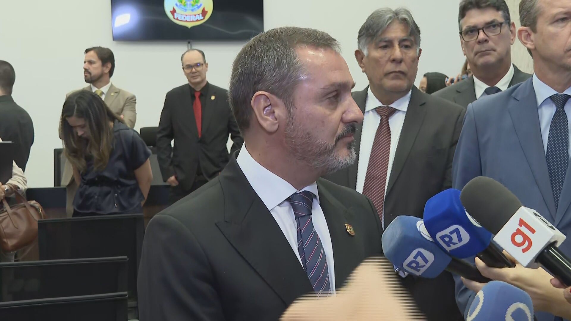 PF abriu inquérito para investigar o crime organizado no RJ, diz diretor-geral