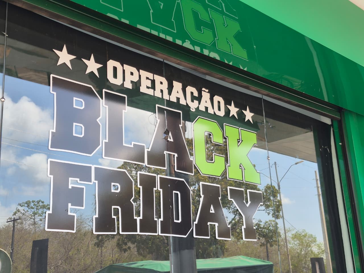 Black Friday movimenta comércio com mais de 100 lojas participantes em Santana, no AP