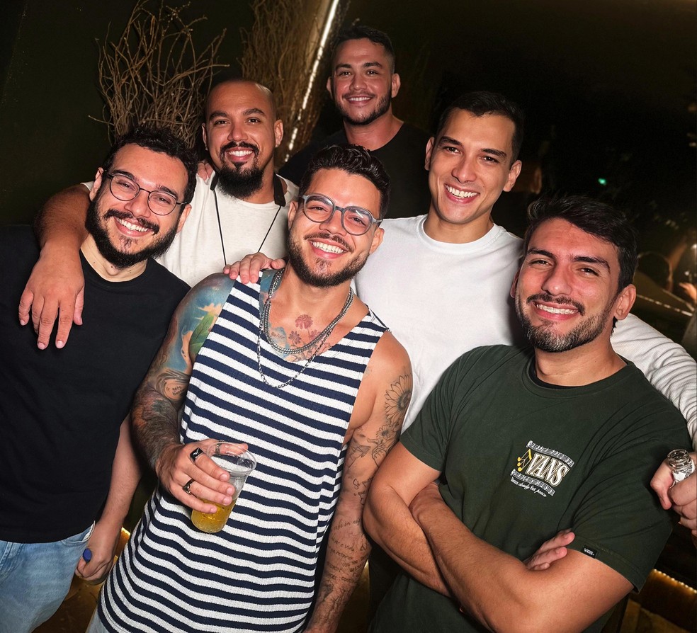 Banda Desventura homenageia Los Hermanos em "Todo Carnaval Tem Seu Fim" — Foto: Divulgação