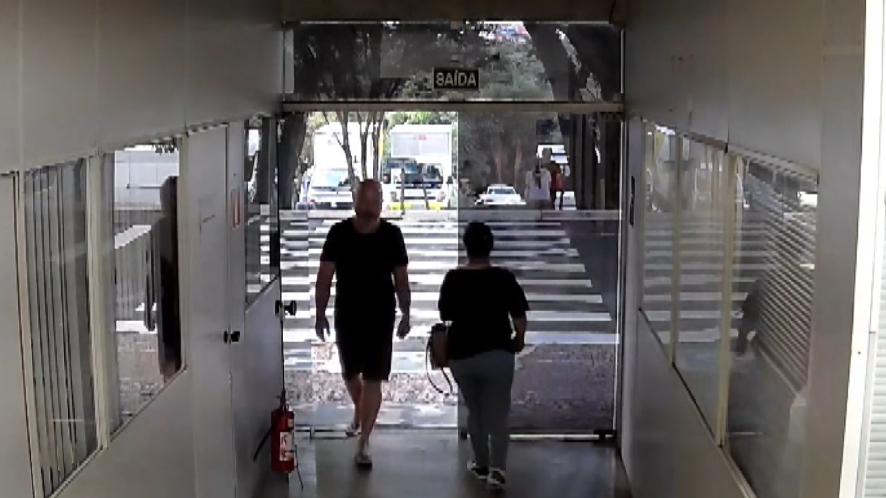 Vídeo: servidor público passa quase dois anos indo a prefeitura só para bater ponto e ir embora sem trabalhar, no Paraná