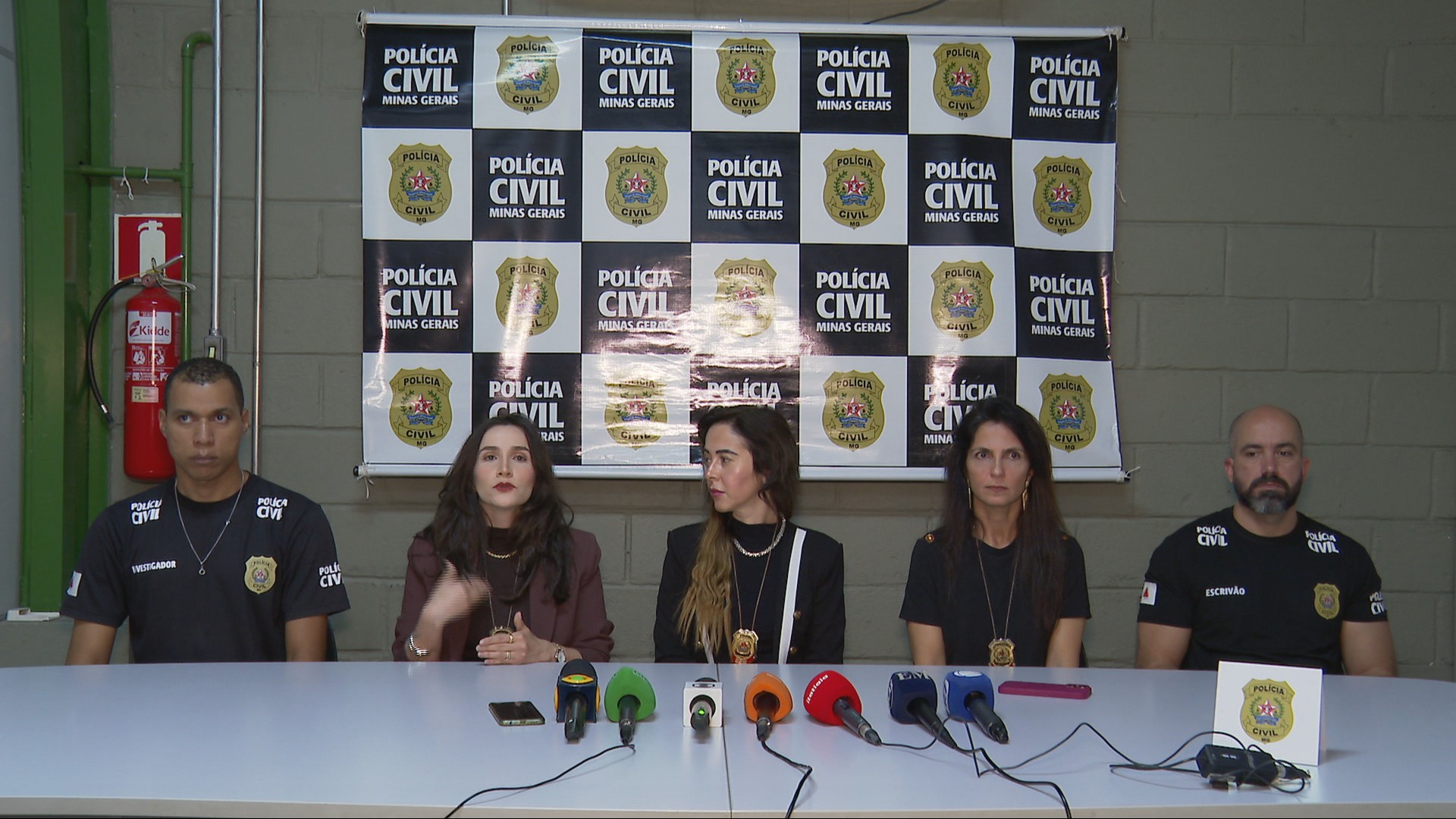 Homem é preso em BH por agressão e divulgação de vídeo íntimo de ex-namorada adolescente; VÍDEO