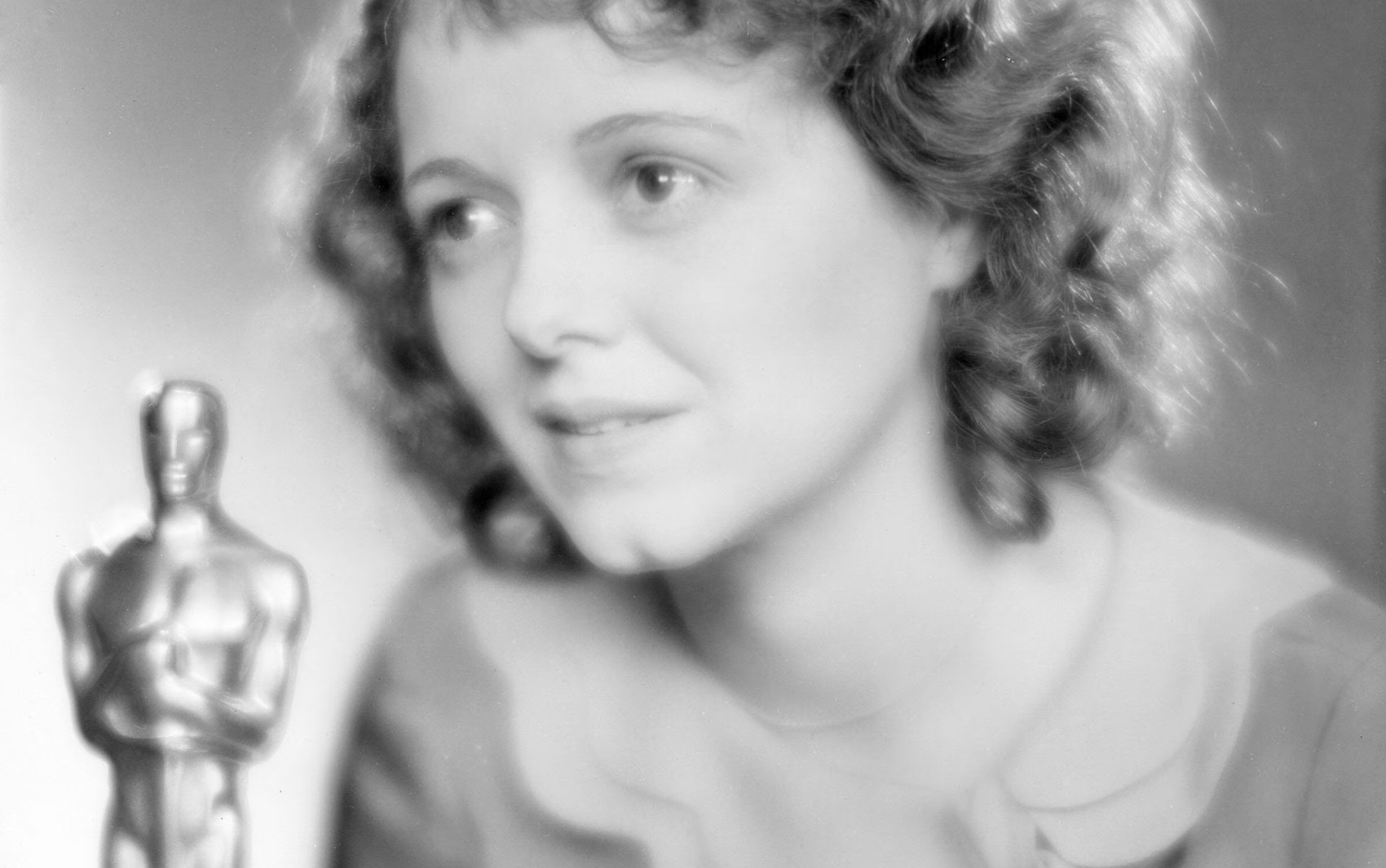 Primeira mulher a ganhar um Oscar morou em Goiás na década de 1950 