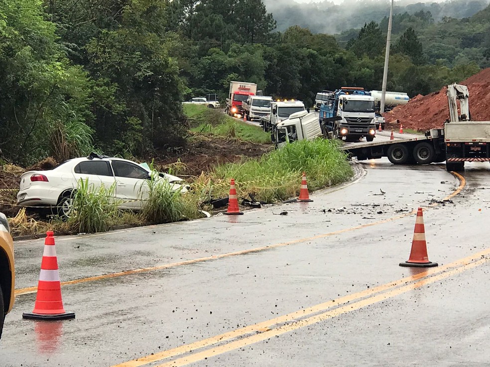Acidente na RS-287, em Santa Cruz do Sul — Foto: Leandro Porto/ Grupo Arauto