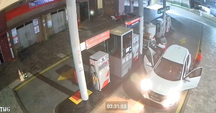 Mãe e dois filhos são presos suspeitos de participar de série de roubos em Floriano