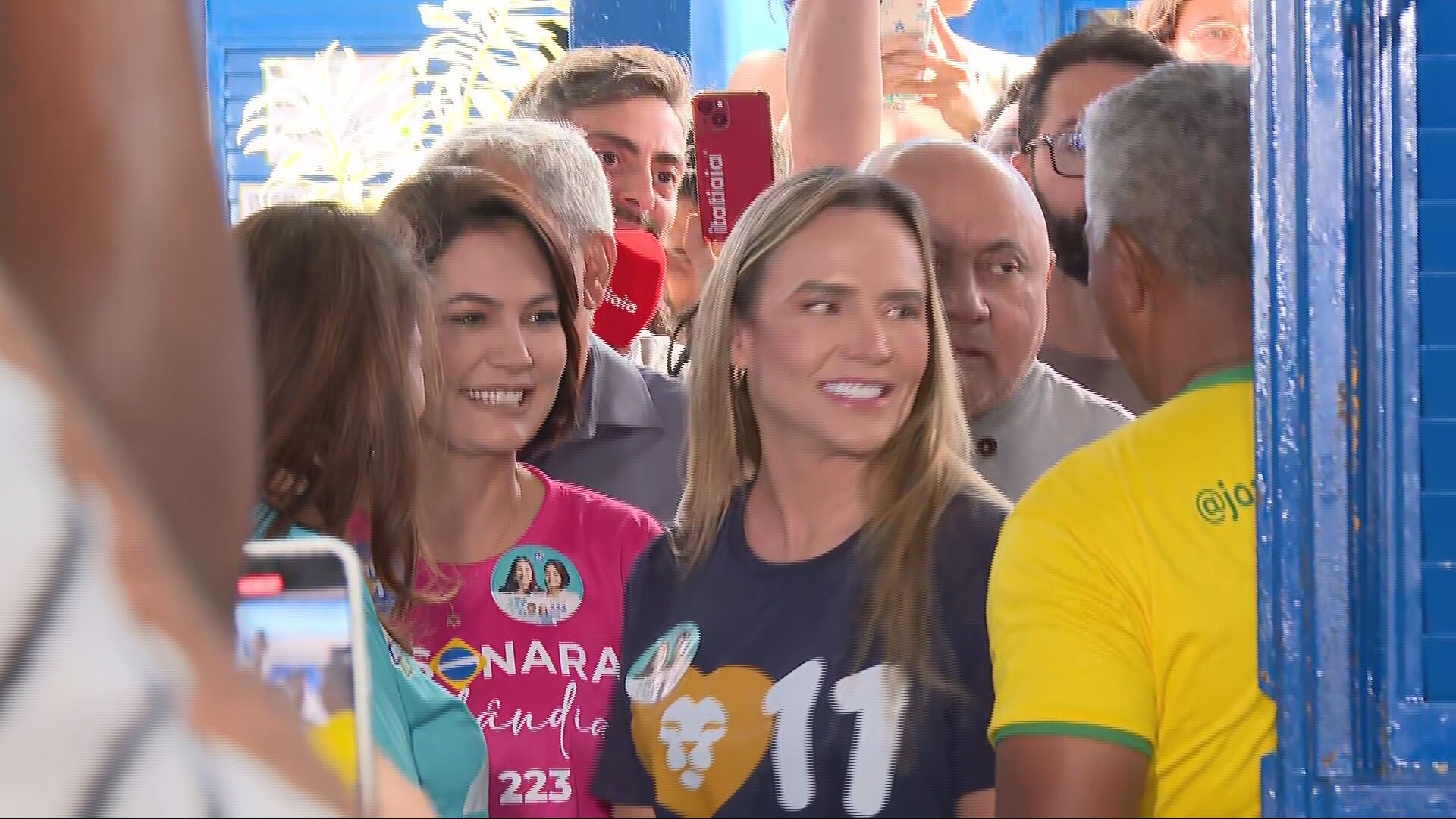 Celina Leão (PP) vota no Lago Norte, no DF