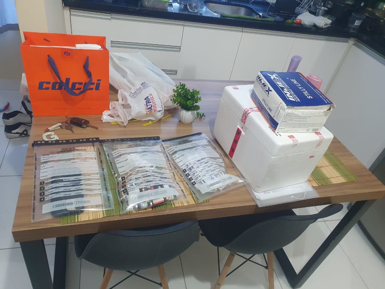 Polícia apreende 200 canetas emagrecedoras vendidas ilegalmente em operação na Bahia