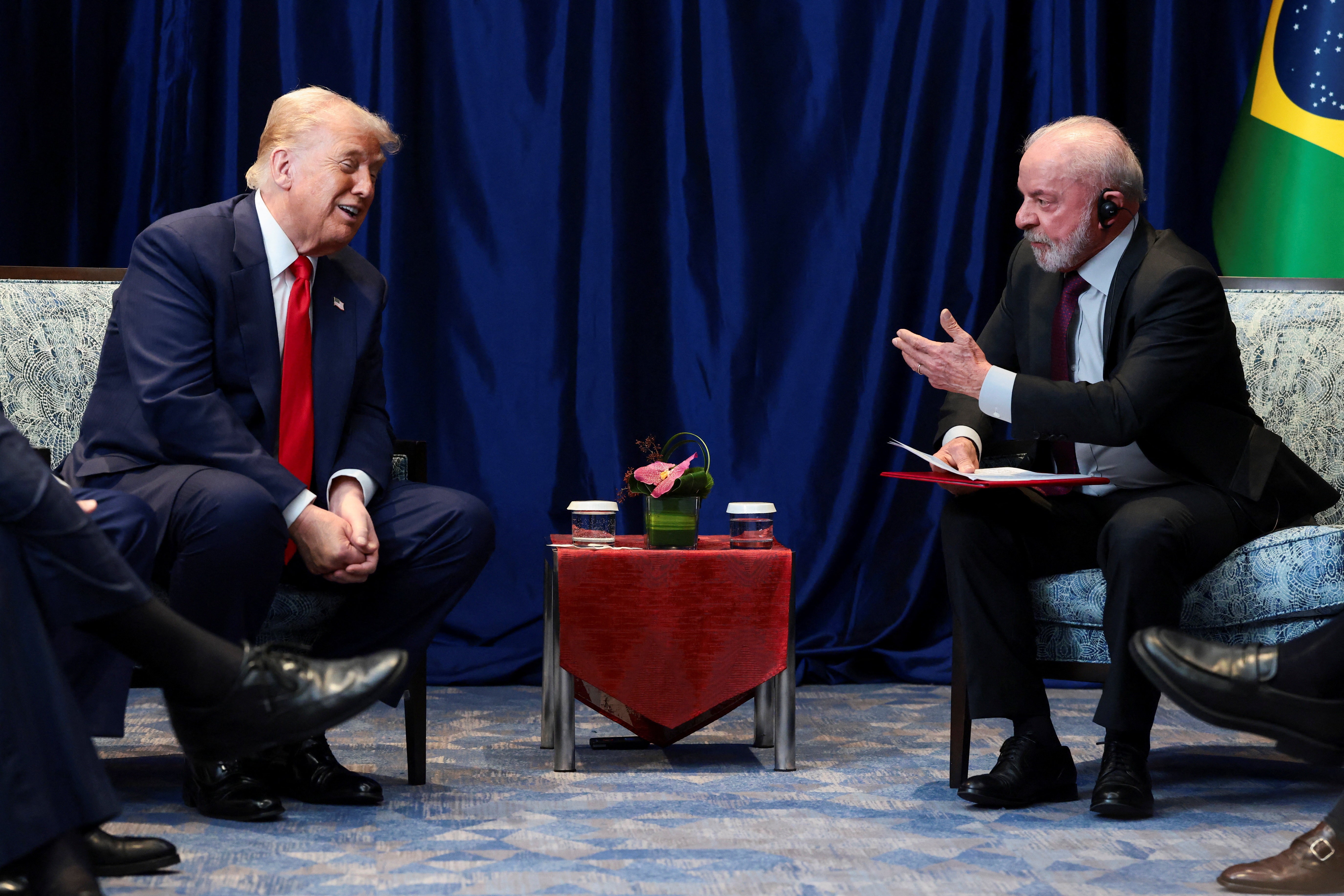 Lula e Trump se encontram na Malásia