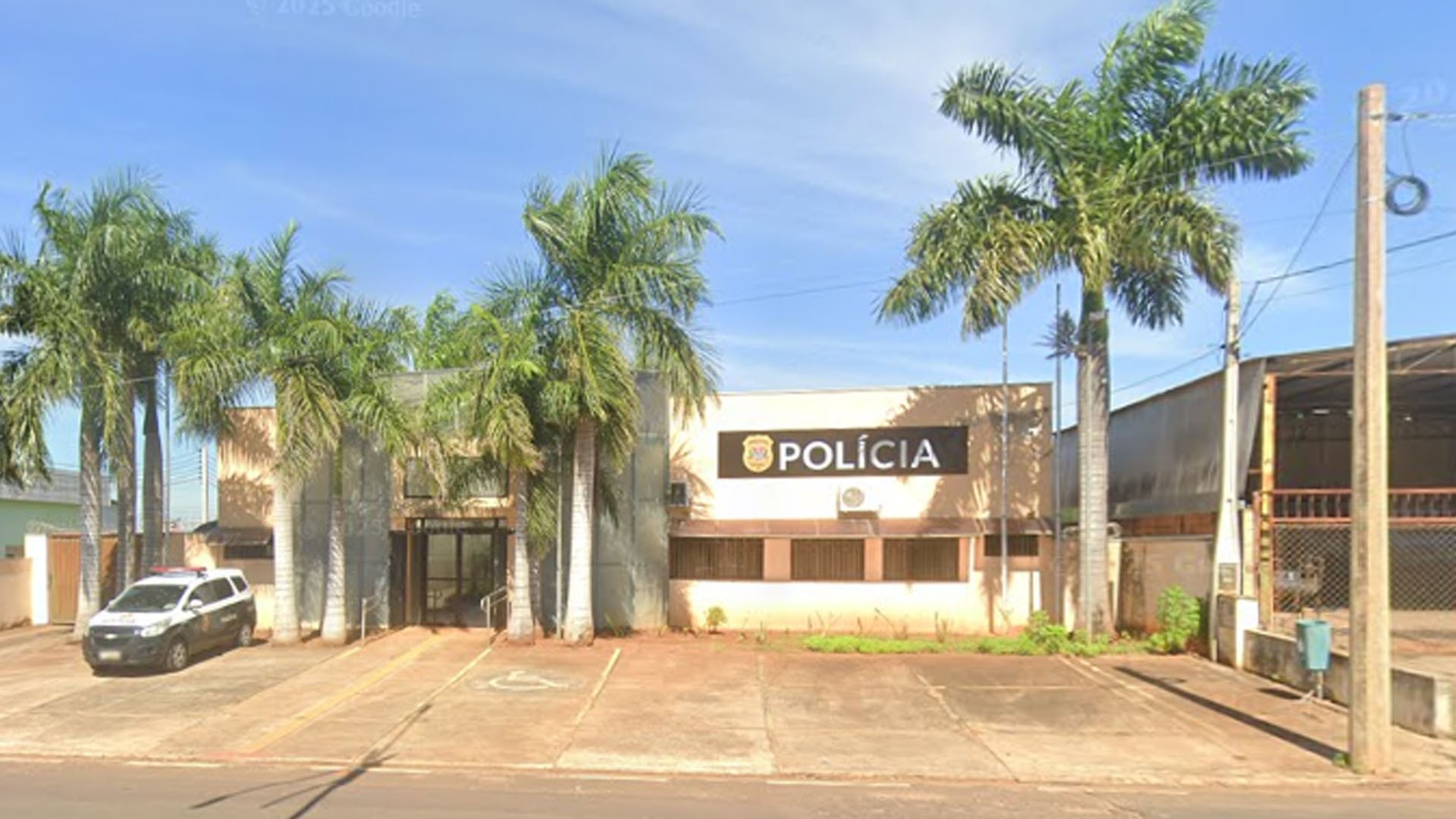 Homem é preso após agredir ex-namorada e abandoná-la de roupas íntimas em rodovia no interior de SP