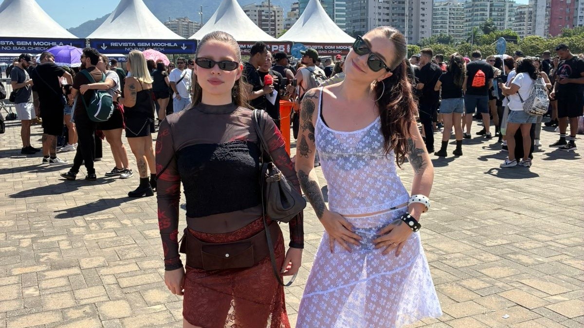 Saias, renda e transparência: calor influencia looks dos fãs no 1º dia de Rock in Rio