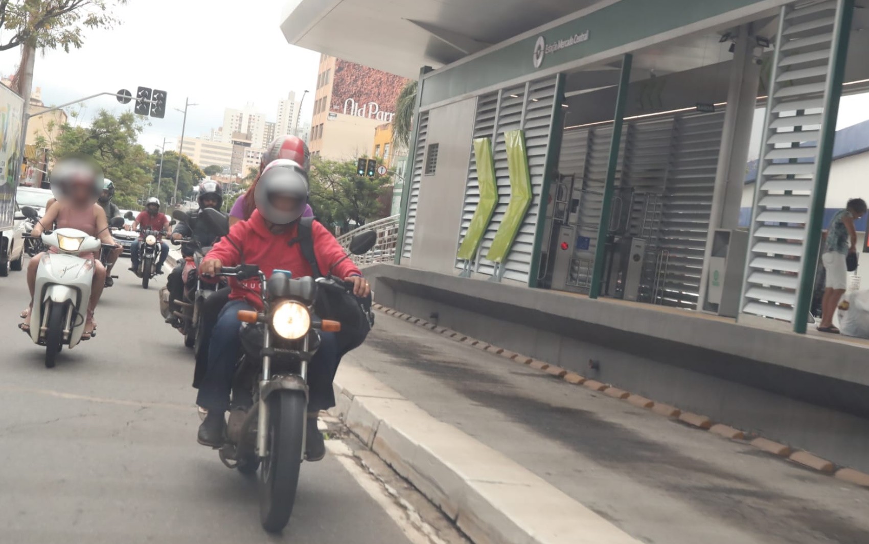 Motos poderão utilizar corredor exclusivo dos ônibus na próxima segunda, em Goiânia, diz Mabel