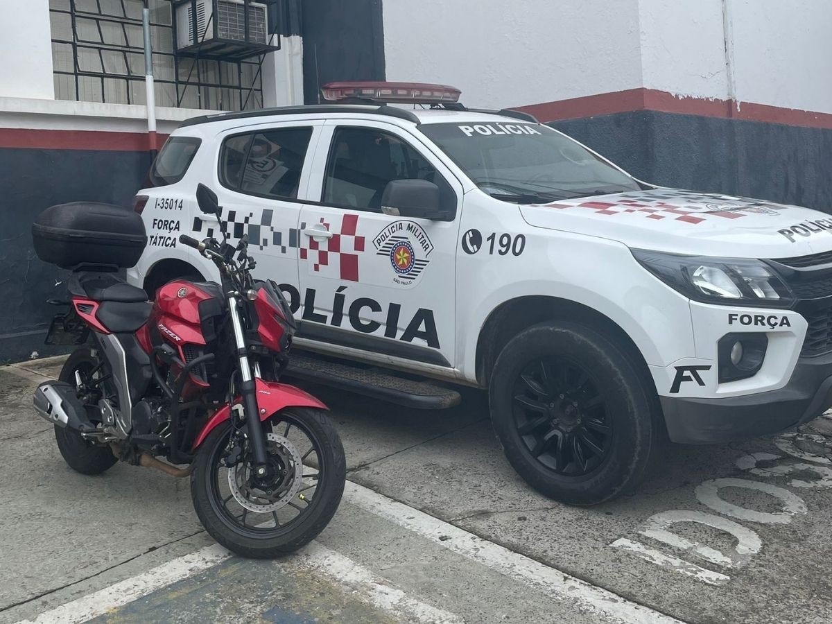 Polícia recupera moto roubada em avenida de Campinas e prende dois suspeitos