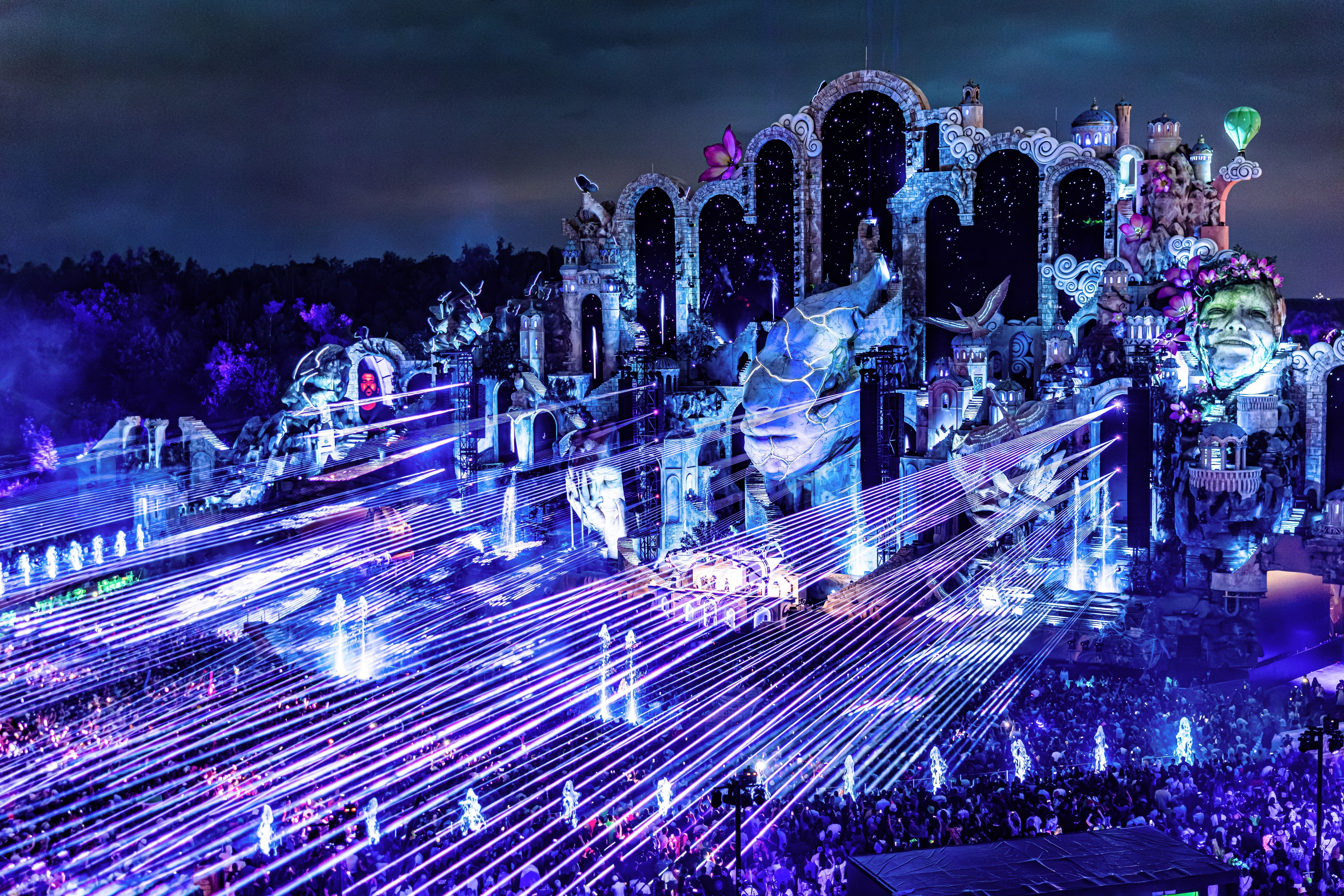 Tomorrowland Brasil abre venda mundial de ingressos para edição 2027  